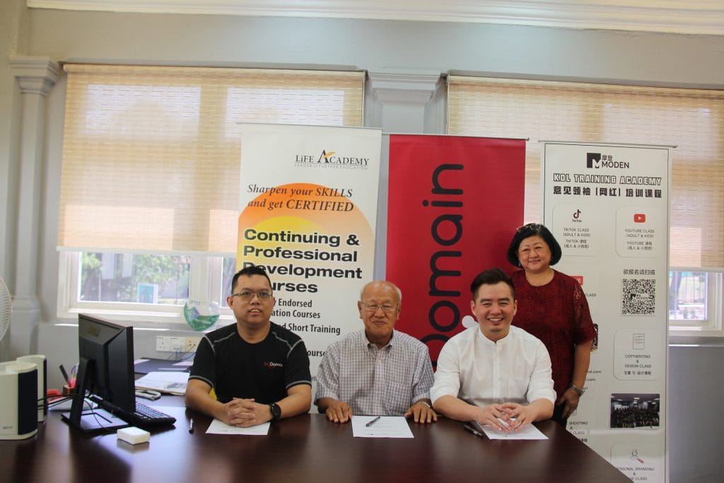 Press Release : Creating New Gig economy through Short KOLs Courses togetherwith BigDomain , ModenKOL & and LifeAcademy in Collaboration with DISTED College 1 Press Release : Creating New Gig economy through Short KOLs Courses togetherwith BigDomain , ModenKOL & and LifeAcademy in Collaboration with DISTED College 1