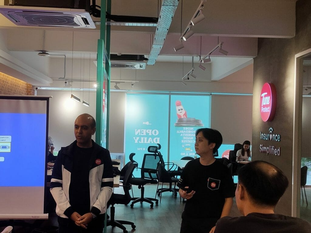 Business Networking and Sharing Event: BigDomain-Tune Protect Collaboration 3 Business Networking and Sharing Event: BigDomain-Tune Protect Collaboration 3